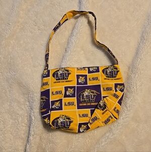 033126 4-DiscLouisiana State Tigers LSU Vtg NCAA Sports Fashion Shoulder Purse B
